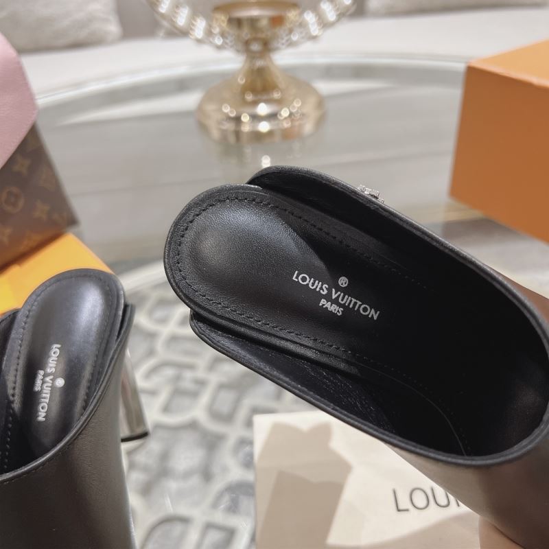 Louis Vuitton Slippers